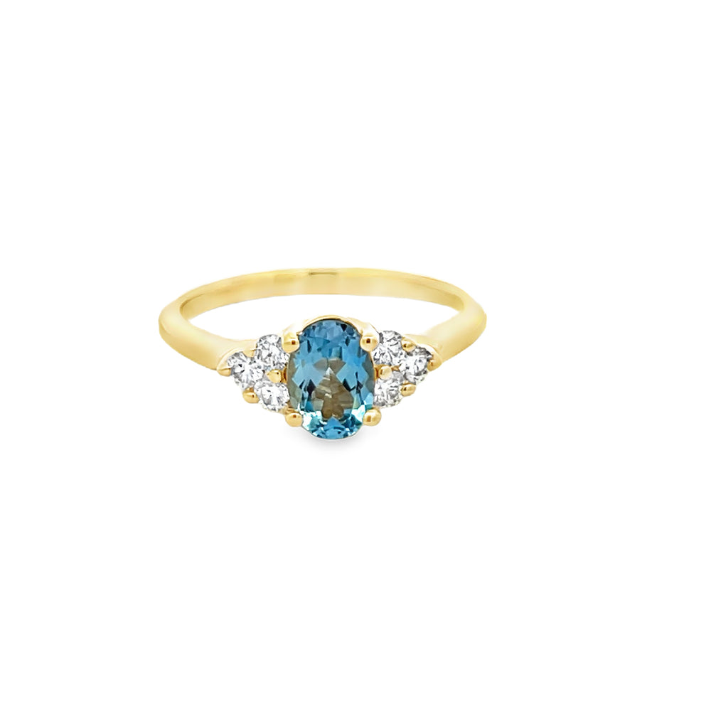 14k Yellow Gold Oval Aquamarine and Round Diamond Ring (0.70ct.)