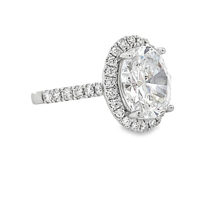 14k White Gold Round Diamond Prong Set Halo Engagement Ring Setting for an Oval Center Stone (0.60ctw.)