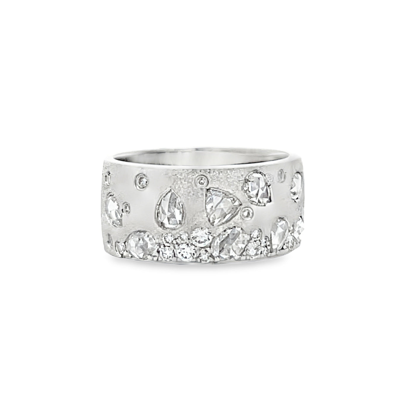 18k White Gold Fancy Cut Diamond Cigar Anniversary Band (1.23ctw.)