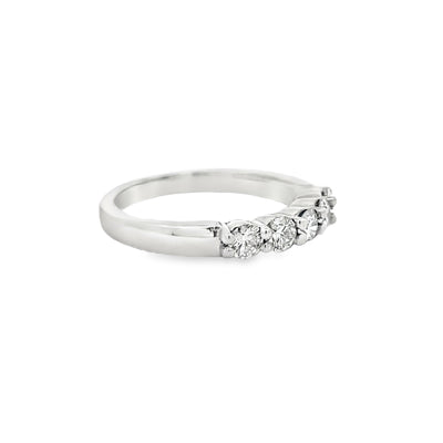 14k White Gold Round Diamond Shared Prong Anniversary Band (0.73ctw.)