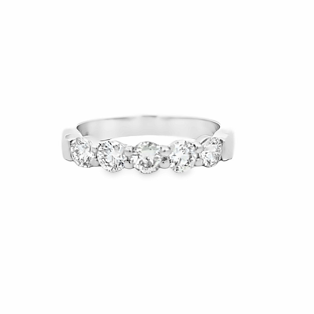14k White Gold Round Diamond Anniversary Band (0.75ctw.)