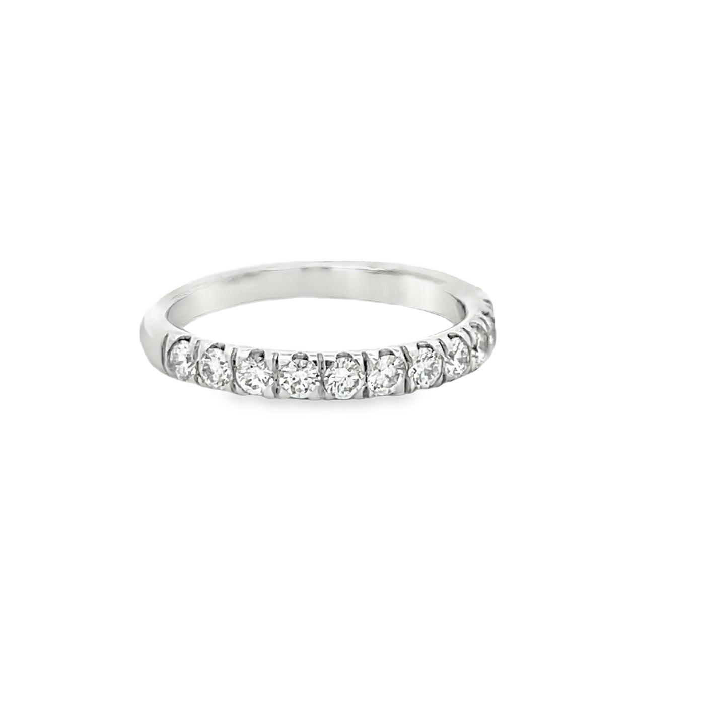 14k White Gold Round Diamond Shared Prong Anniversary Band (0.65ctw.)