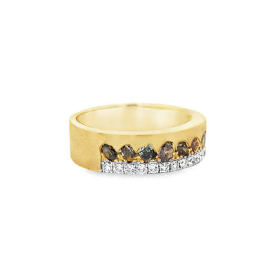 18k Yellow Gold Fancy Color and White Diamond Anniversary Band (0.92ctw.)