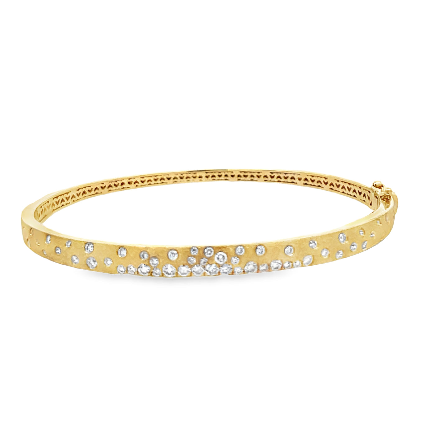 14k Yellow Gold Round Diamond Flush Set Hinged Bangle Bracelet (0.83ctw.)