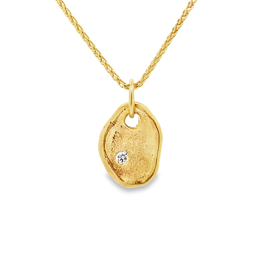 14k Yellow Gold Round Diamond Oval Amulet Charm by Paul Richter (0.05ct.)
