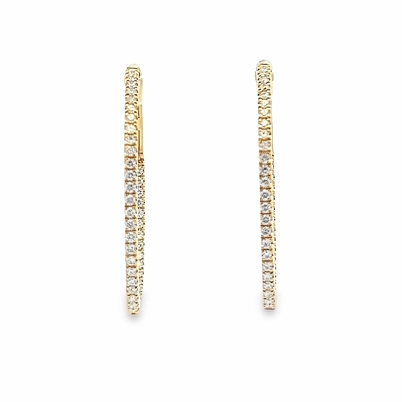 14k Yellow Gold Round Diamond Oval Inside Out Hoop Earrings (0.70ctw.)