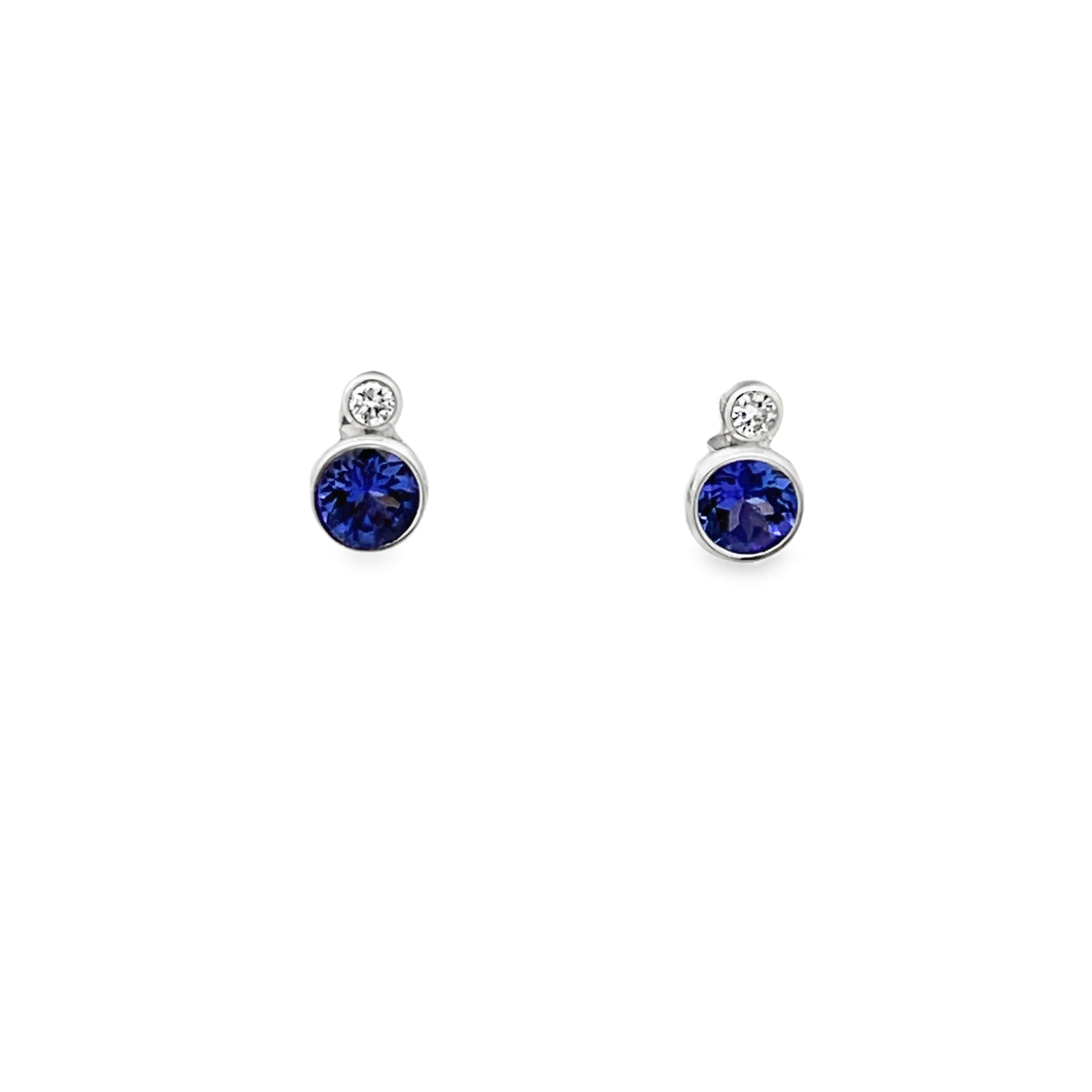 14k White Gold Round Tanzanite and Diamond Bezel Set Earrings (0.80ctw)