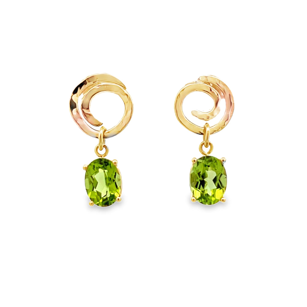 14k Yellow Gold Oval Peridot Spiral Earrings (2.60ctw.)