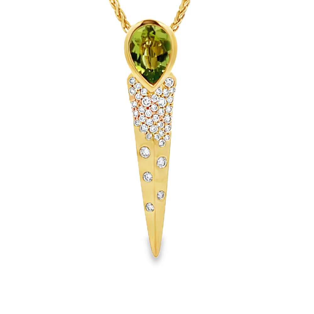 18k Yellow Gold Pear Shape Peridot and Round Diamond Pendant (0.67ct.)