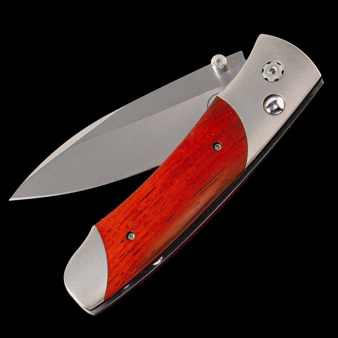 A200-7 Knife by William Henry Studio