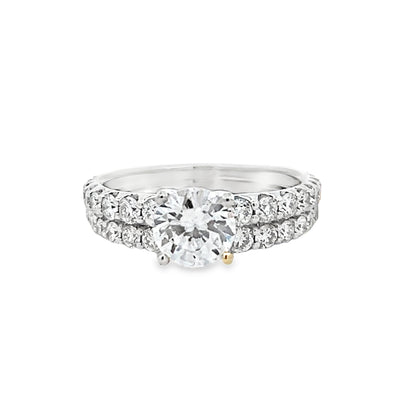 14k White Gold Graduated Round Diamond Shared Prong Bridal Set (0.98ctw)