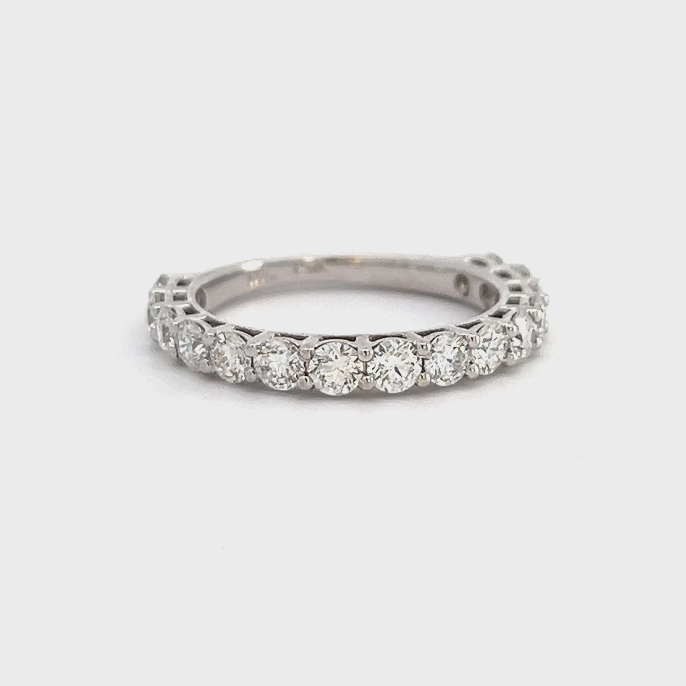 14k White Gold Round Diamond Shared Prong Anniversary Band (1.35ctw.)