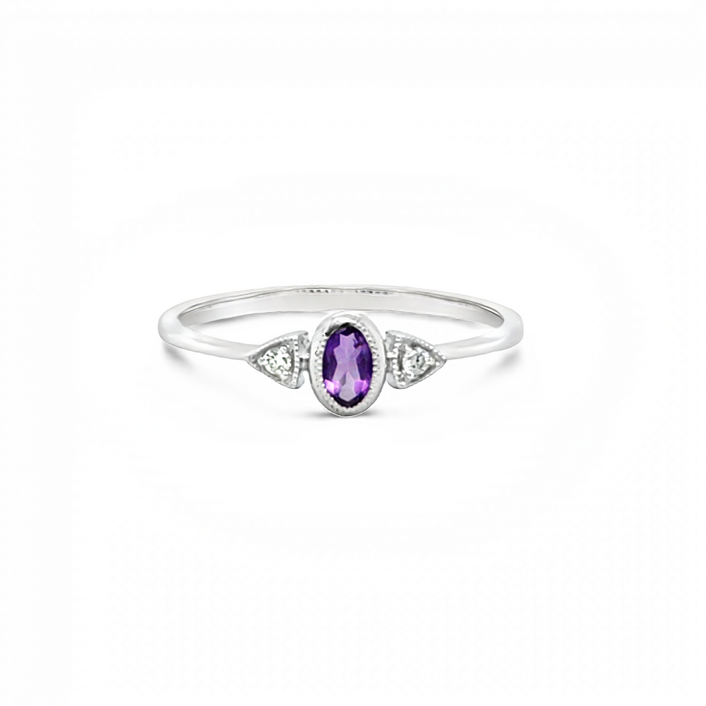 14k White Gold Oval Amethyst & Diamond Bezel Ring (0.19ct.)