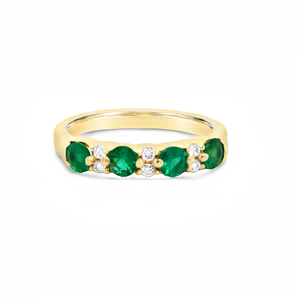 14k Yellow Gold Round Emerald and Diamond Shared Prong Anniversary Band (0.60ct.)